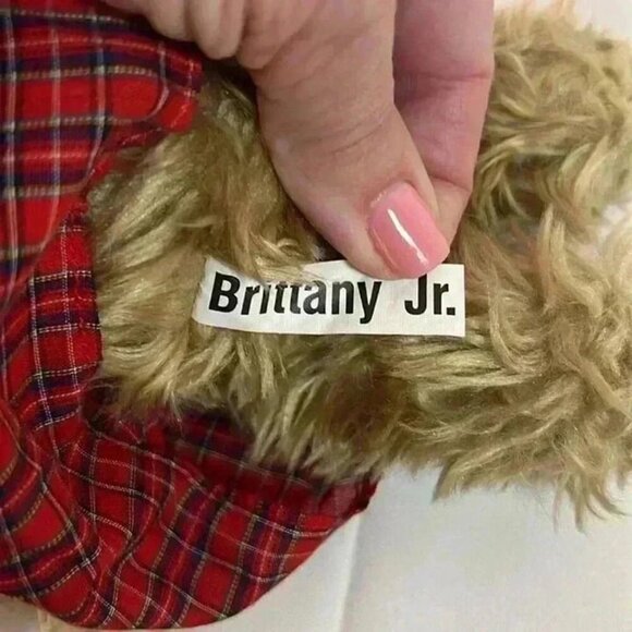 RUSS BERRIE BRITTANY JR. BEAR RED TARTAN PLAID DRESS W/APRON BOW 8" PLUSH TOY - Picture 6 of 7